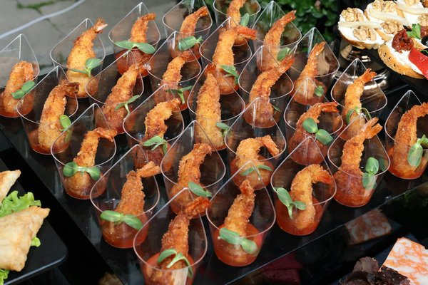 Quels sont les équipements essentiels pour une cuisine moderne?